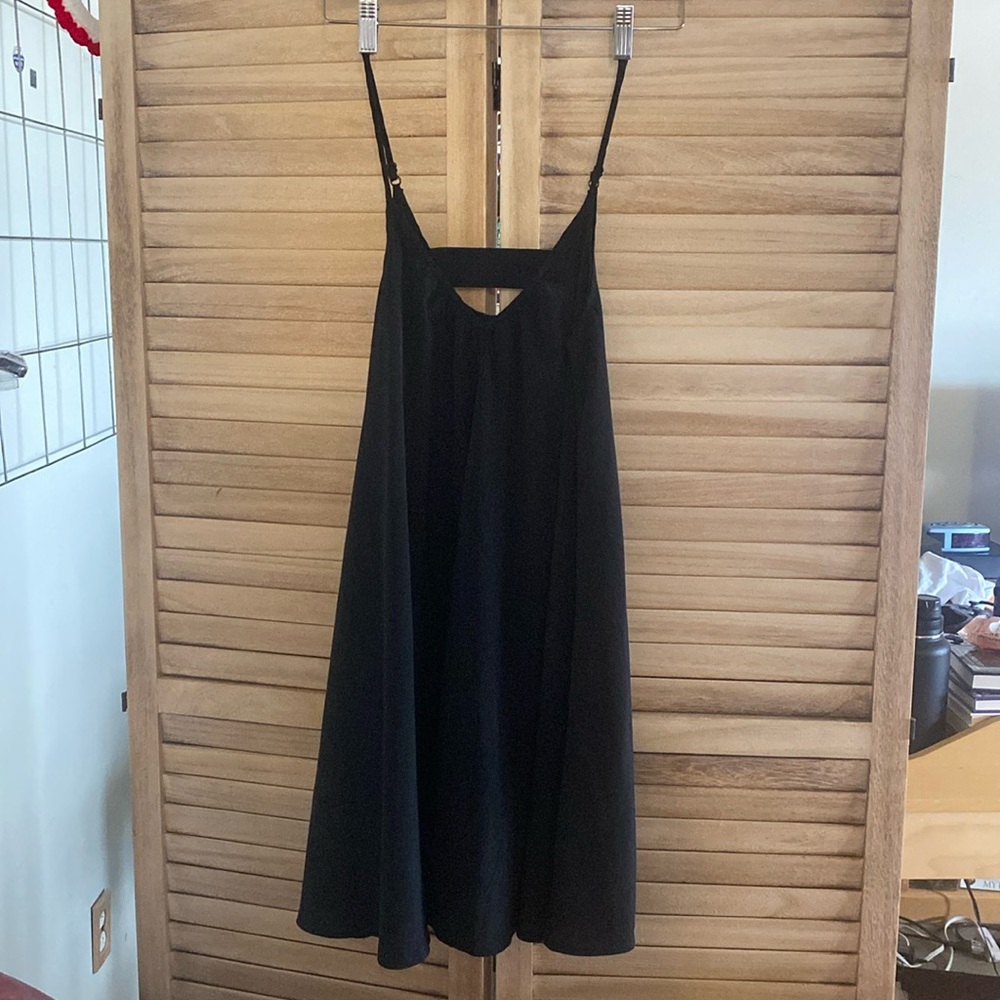 Super cute black dress